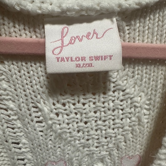 Taylor Swift Lover Cardigain - Picture 3 of 3